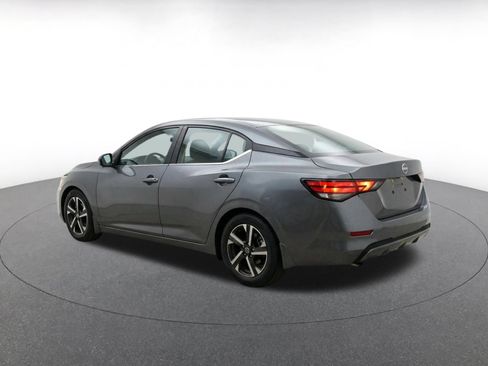 Used 2025 Nissan Sentra SV FWD image 7