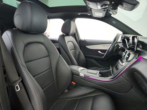 Certified 2022 Mercedes-Benz GLC 300 4MATIC image 19