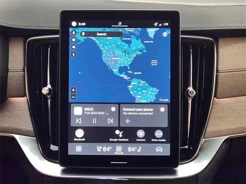 New 2026 Volvo XC90 B6 Plus w/ Protection Package Premier image 17