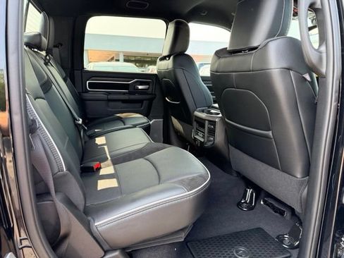 Used 2025 RAM 2500 Laramie AWD/4WD image 25