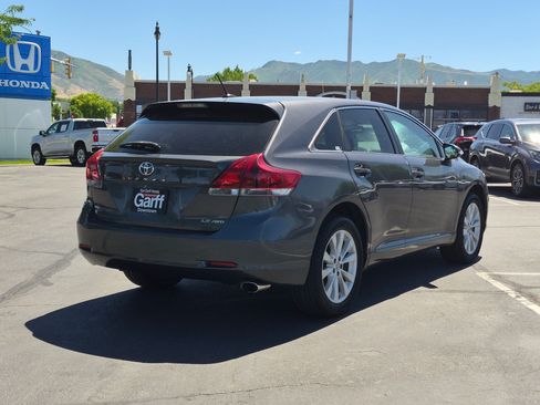 Used 2013 Toyota Venza LE AWD/4WD image 3
