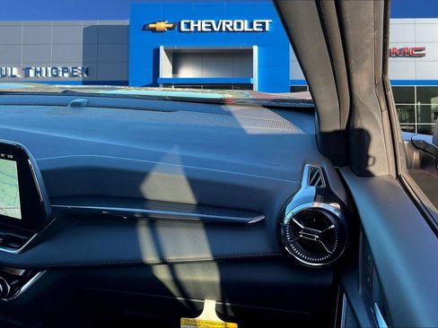 New 2026 Chevrolet Equinox LT w/ Convenience Package II image 26