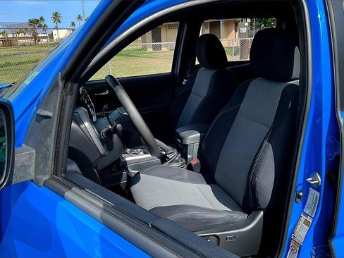 Used 2020 Toyota Tacoma SR5 image 27