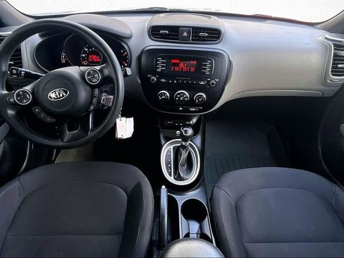 Used 2015 Kia Soul image 5