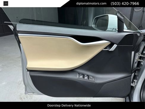 Used 2015 Tesla Model S P85D image 25