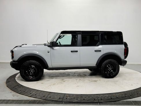 New 2026 Ford Bronco Big Bend w/ Black Diamond Package AWD/4WD image 4