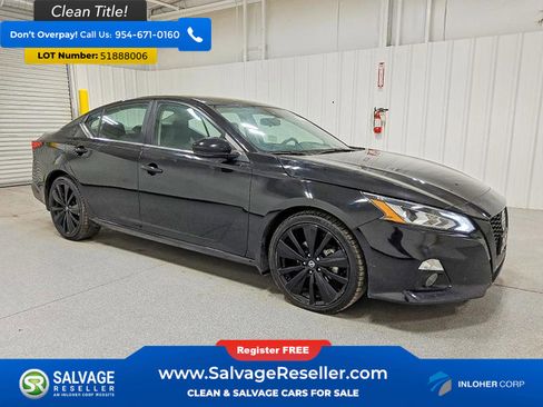 Used 2022 Nissan Altima 2.5 SR w/ Midnight Edition Package FWD image 5