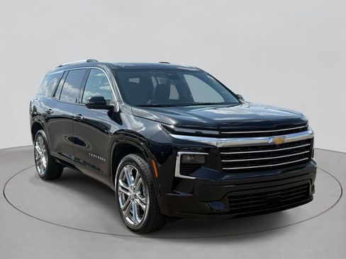 Used 2026 Chevrolet Traverse High Country AWD/4WD image 33