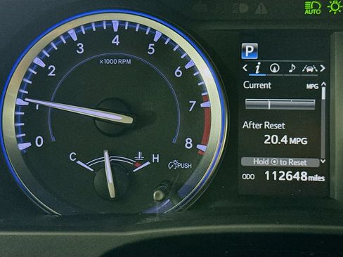 Used 2018 Toyota Highlander XLE FWD image 15