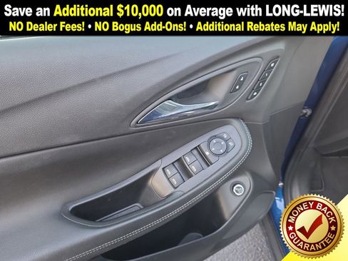 Used 2023 Buick Encore GX Essence w/ Experience Buick Package image 16