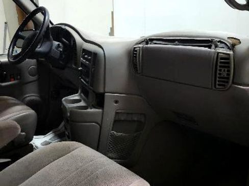 Used 2014 Chevrolet Express 4500 Extended image 65