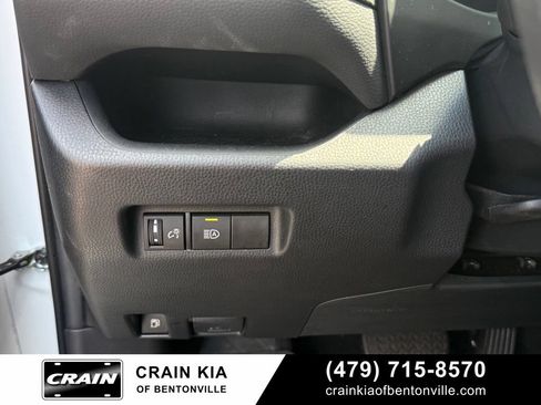 Used 2024 Toyota RAV4 AWD Hybrid image 12