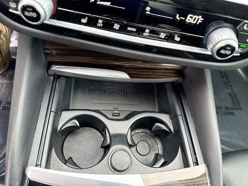 Used 2021 BMW 530i image 31