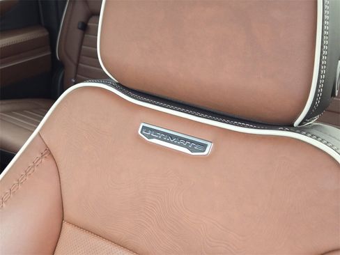 Used 2024 GMC Sierra 1500 Denali Ultimate image 17