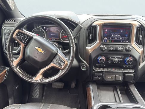 Used 2020 Chevrolet Silverado 2500 High Country AWD/4WD image 11