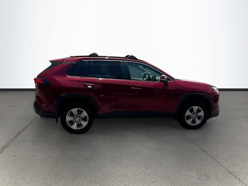 Used 2022 Toyota RAV4 XLE w/ Convenience Package AWD/4WD image 8