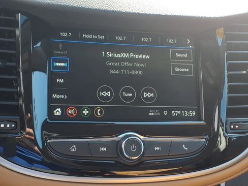 Used 2019 Chevrolet Trax LT w/ LT Convenience Package image 19