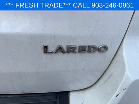 Used 2019 Jeep Grand Cherokee Laredo RWD image 11