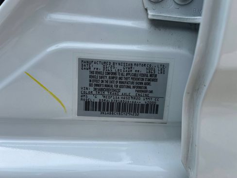 Used 2025 Nissan Sentra SV FWD image 23