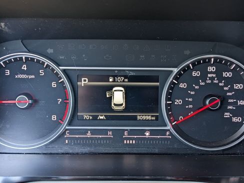 Certified 2023 Kia Sorento LX image 33