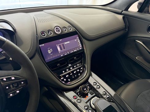 Used 2023 Aston Martin DBX 707 AWD/4WD image 18