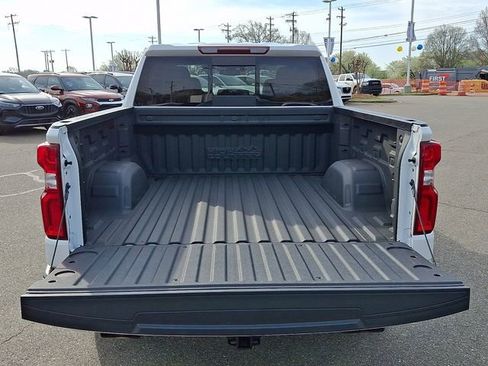 Used 2021 Chevrolet Silverado 1500 High Country image 25