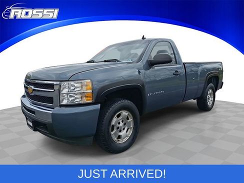 Used 2009 Chevrolet Silverado 1500 W/T AWD/4WD image 1