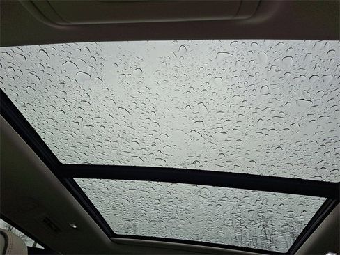 Used 2023 GMC Yukon Denali image 14