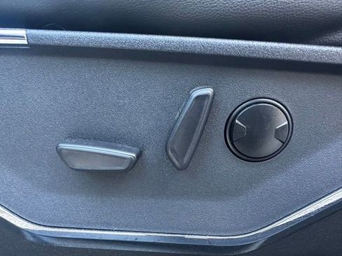 Certified 2023 Ford F250 Lariat w/ Sport Appearance Package image 31