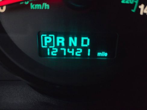 Used 2006 Jeep Grand Cherokee Laredo AWD/4WD image 18