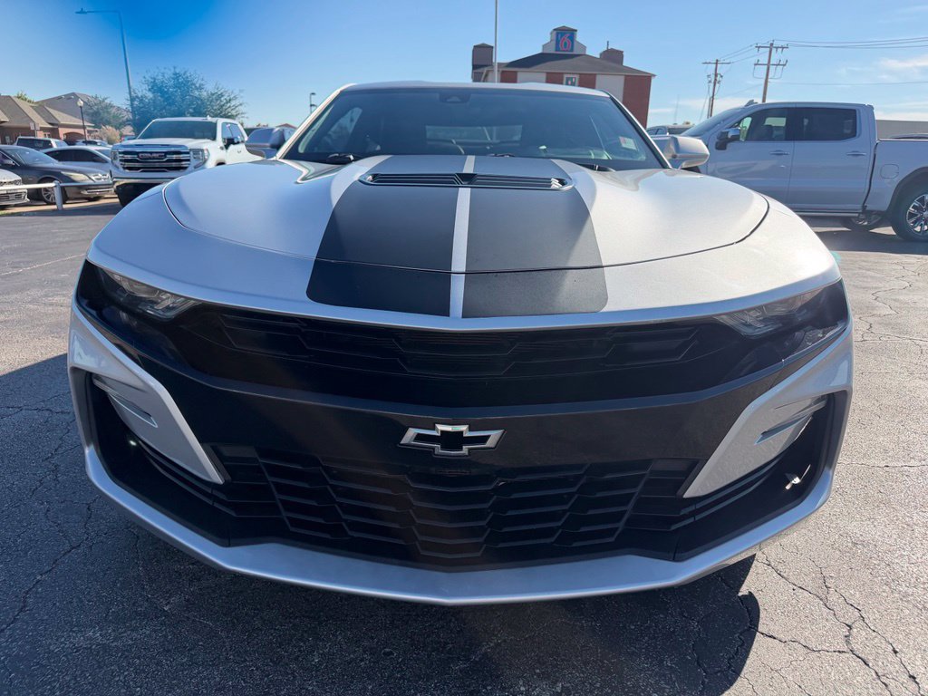 Used 2019 Chevrolet Camaro SS RWD image 6