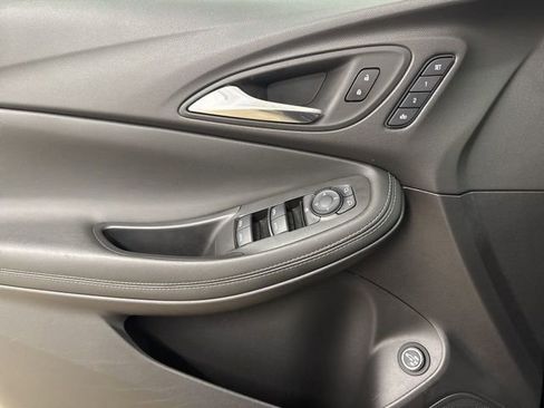 Used 2023 Buick Encore GX Essence w/ Advanced Technology Package image 30