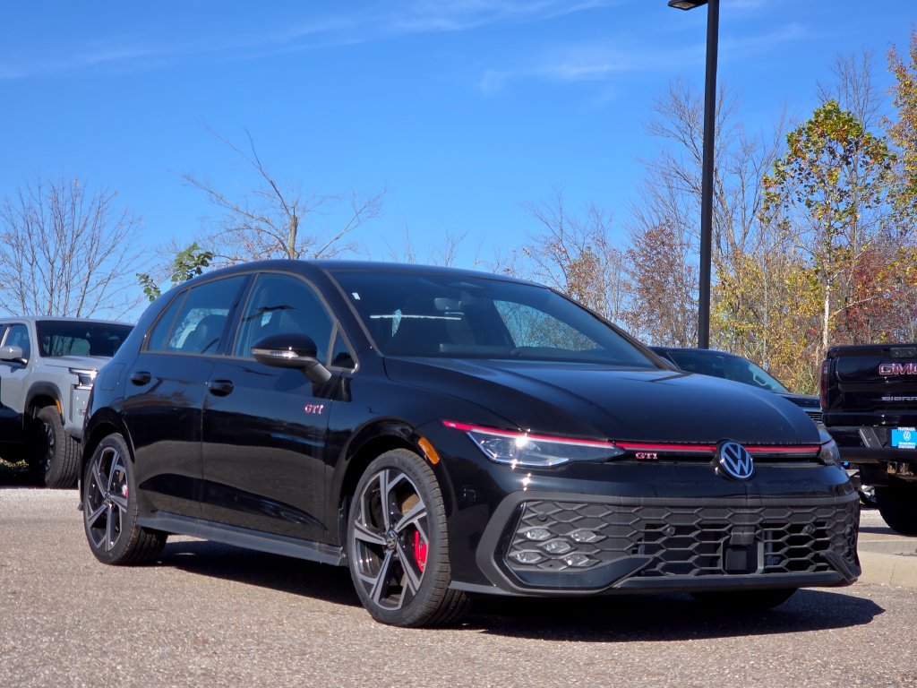 New 2026 Volkswagen GTI SE FWD image 10