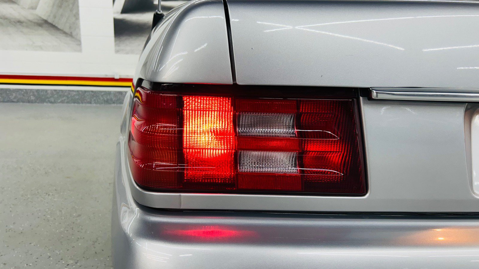 Used 2002 Mercedes-Benz SL 500 image 12