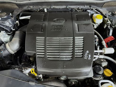Used 2024 Subaru Forester AWD/4WD image 30