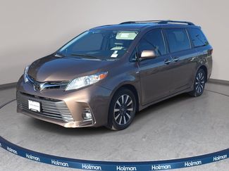 Used 2018 Toyota Sienna XLE w/ XLE Navigation Package AWD/4WD video 1