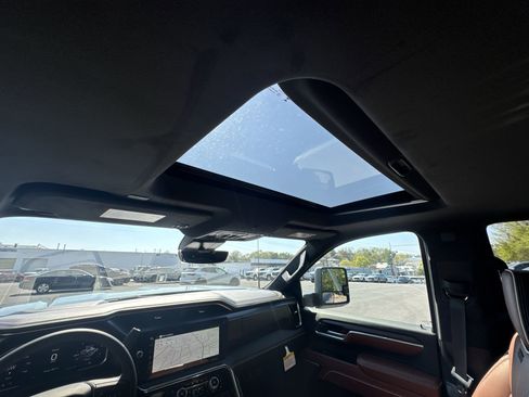 New 2026 GMC Sierra 2500 Denali Ultimate AWD/4WD image 16