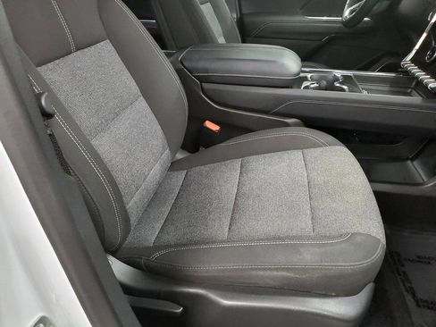 Used 2025 GMC Acadia Elevation image 19