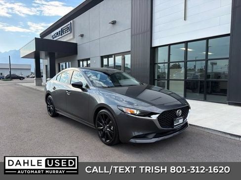 Used 2025 MAZDA MAZDA3 s FWD image 1