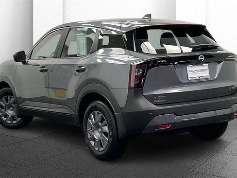 Certified 2025 Nissan Kicks S image 8