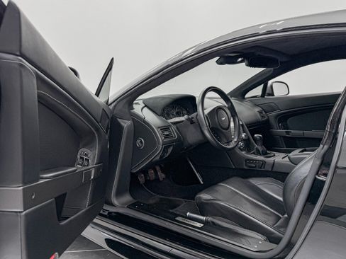 Used 2015 Aston Martin V8 Vantage GT RWD image 21