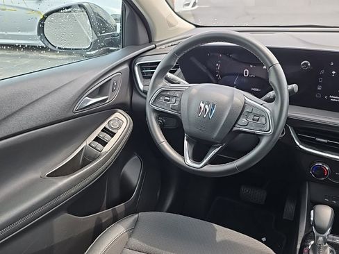 Used 2025 Buick Encore GX Preferred FWD image 14