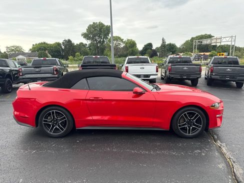 Used 2020 Ford Mustang Premium RWD image 6