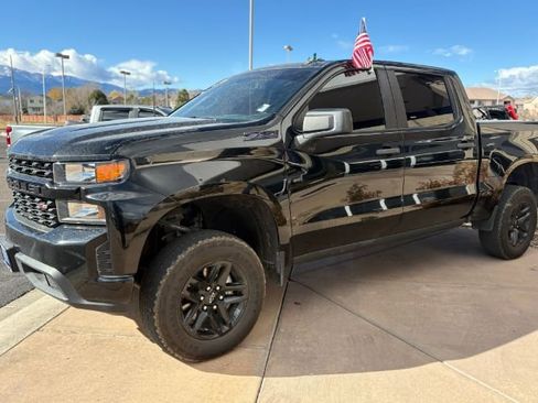 Used 2021 Chevrolet Silverado 1500 Custom Trail Boss image 3