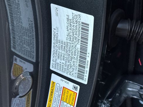 Used 2024 Honda Accord LX image 27