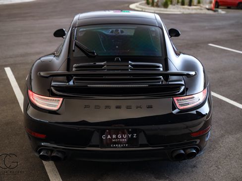 Used 2014 Porsche 911 Turbo S AWD/4WD image 31