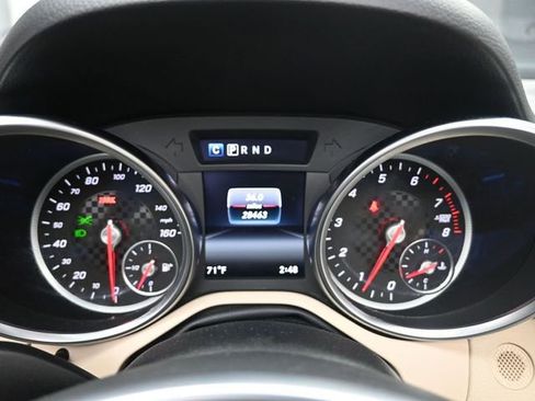 Used 2020 Mercedes-Benz SLC 300 SLC 300 image 10