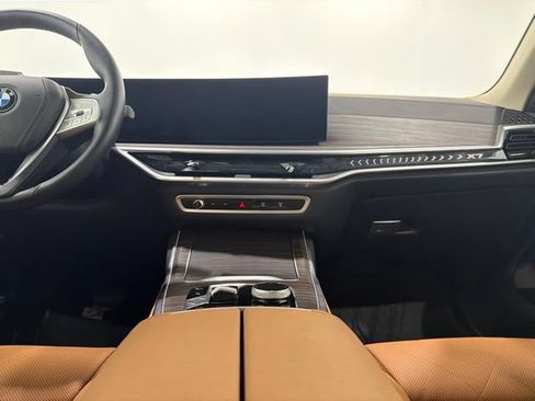 Certified 2024 BMW X7 xDrive40i w/ Climate Comfort Package AWD/4WD image 39