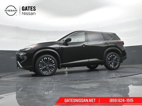 Used 2025 Nissan Rogue SL w/ Tech Package AWD/4WD image 44