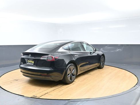Used 2018 Tesla Model 3 Long Range image 4